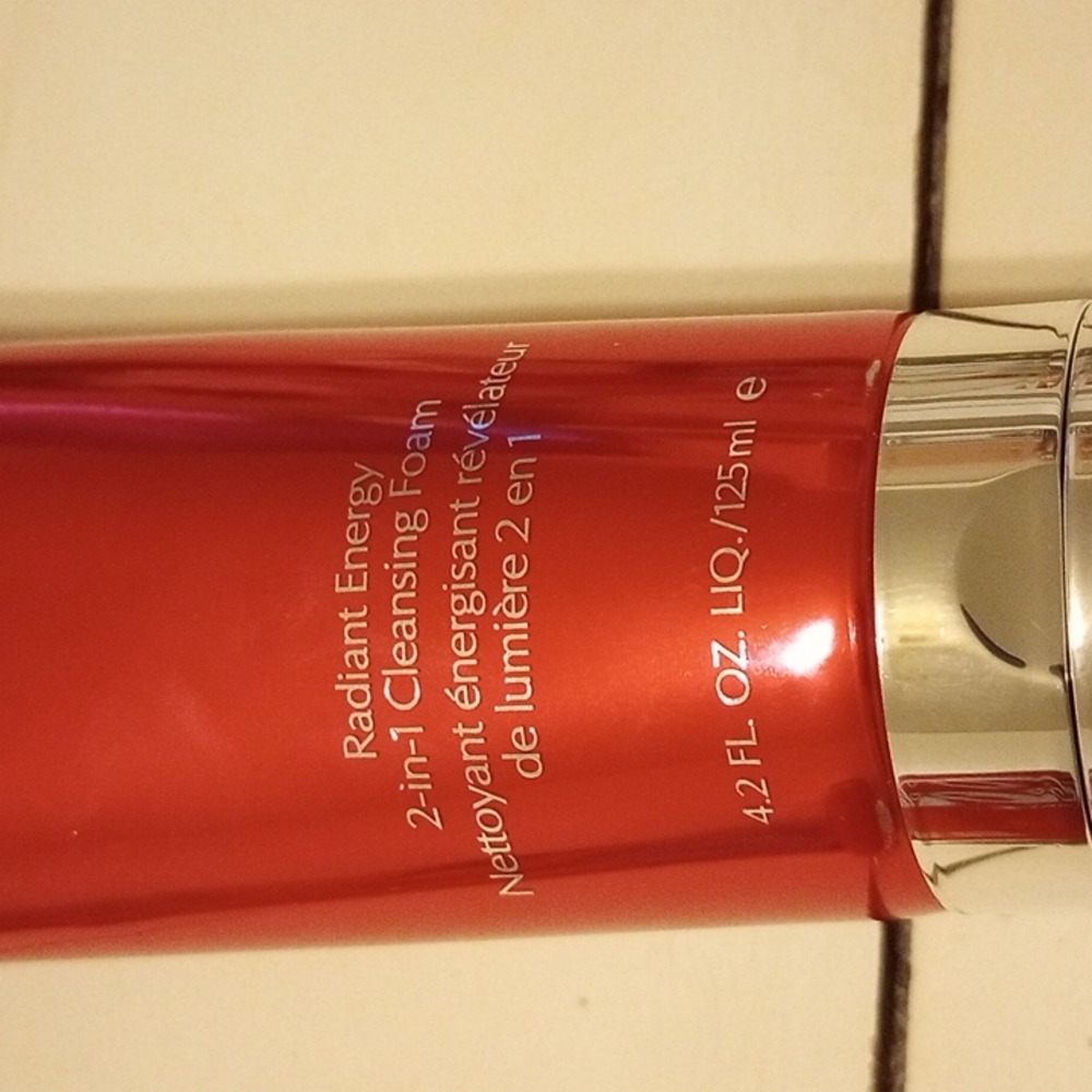 radiant face wash